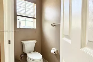 9109 Dupont Pl, Wellington, FL 33414 - Photo 28