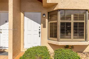10122 SW 77th Ct, Miami, FL 33156 - Photo 32