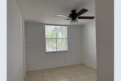 1341 SE 3rd Ave #404, Dania Beach, FL 33004 - Photo 10