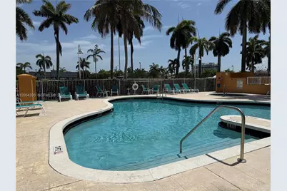 1341 SE 3rd Ave #404, Dania Beach, FL 33004 - Photo 12