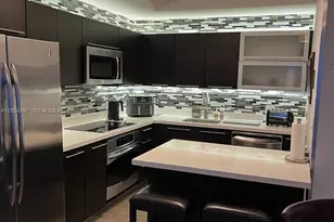 90 SW 3rd St, Miami, FL 33130 - Photo 2