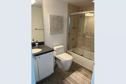 90 SW 3rd St #3004, Miami, FL 33130 - Photo 12