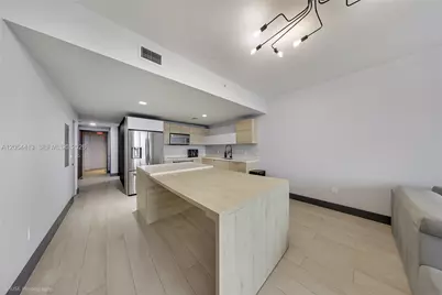 16385 Biscayne Blvd #2205, North Miami Beach, FL 33160 - Photo 8