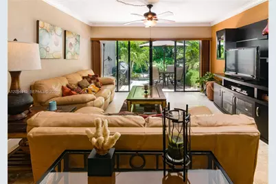 87200 Overseas Hwy #E4, Plantation Key, FL 33036 - Photo 6