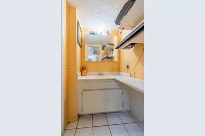 9917 W Okeechobee Rd #3-306, Hialeah Gardens, FL 33016 - Photo 18