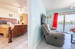 9917 W Okeechobee Rd, Hialeah Gardens, FL 33016 - Photo 6