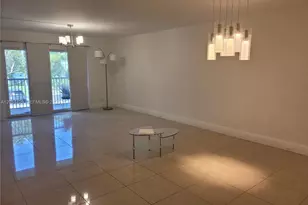 1200 SW 130th Ave, Pembroke Pines, FL 33027 - Photo 4