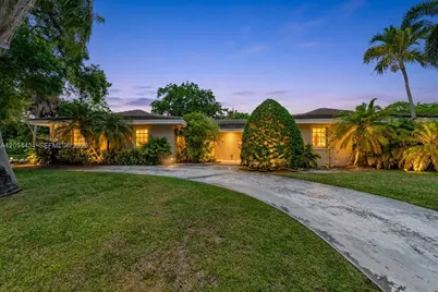 15101 SW 69th Ct, Palmetto Bay, FL 33158 - Photo 1