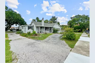 211 N 12th St, Leesburg, FL 34748 - Photo 2