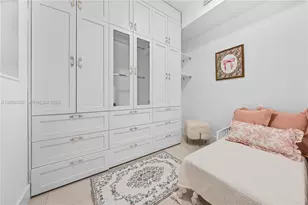 60 SW 13th St, Miami, FL 33130 - Photo 10