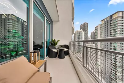 60 SW 13th St #2422, Miami, FL 33130 - Photo 18