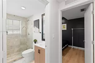 810 7th, Miami Beach, FL 33139 - Photo 8