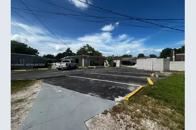 2081 NW 30St St #4, Miami, FL 33142 - Photo 10