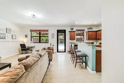 17670 SW 154th Pl, Miami, FL 33187 - Photo 20