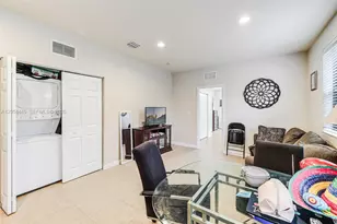17670 SW 154th Pl, Miami, FL 33187 - Photo 28