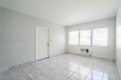 1190 71st St #6, Miami Beach, FL 33141 - Photo 4