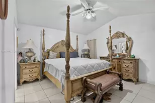 709 NW 177th Ave, Pembroke Pines, FL 33029 - Photo 18