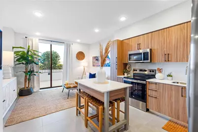 208 N Federal Hwy #PH 853, Pompano Beach, FL 33062 - Photo 4