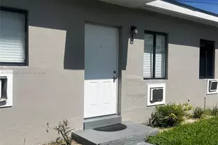 2090 NW 31th St, Miami, FL 33142 - Photo 2