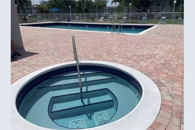 452 NE 210th Cir Ter #102-7A, Miami, FL 33179 - Photo 18