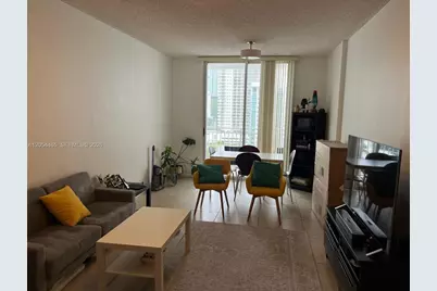 185 SE 14 Ter #2012, Miami, FL 33131 - Photo 1