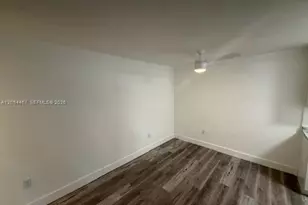 10350 SW 220th St, Cutler Bay, FL 33190 - Photo 2