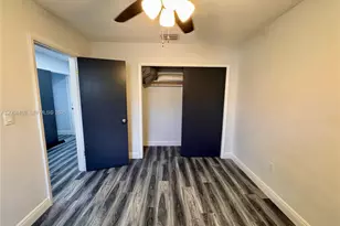 1158 NW 34th Ave, Miami, FL 33125 - Photo 8
