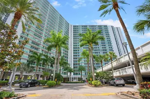 100 Bayview Dr, Sunny Isles Beach, FL 33160 - Photo 4