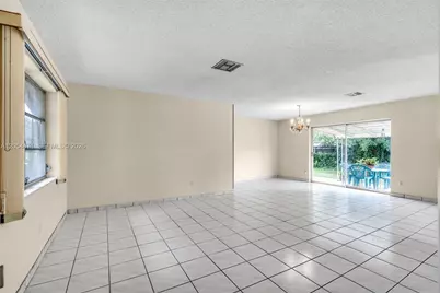 4901 SW 97th Ave, Miami, FL 33165 - Photo 6