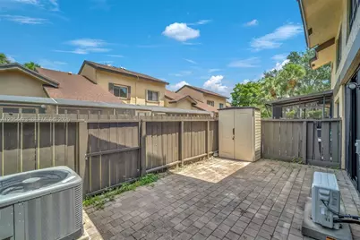 8747 Cleary Blvd, Plantation, FL 33324 - Photo 24