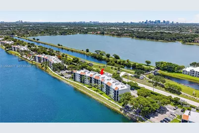 117 Lake Emerald Dr #408, Oakland Park, FL 33309 - Photo 32