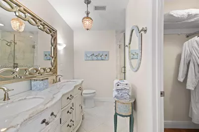 18551 Woodstream Dr, Boca Raton, FL 33498 - Photo 14