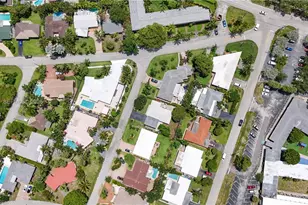 1892 NE 33rd St, Oakland Park, FL 33306 - Photo 36