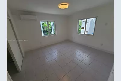 901 10th St #8, Miami Beach, FL 33139 - Photo 20