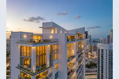 90 SW 3rd St #PH-12, Miami, FL 33130 - Photo 4