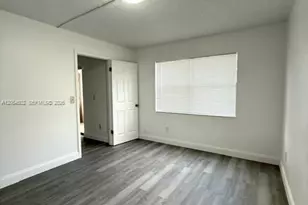 871 NE 207th Terrace, Miami, FL 33179 - Photo 6
