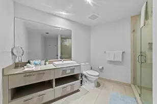 4111 S Ocean Dr, Hollywood, FL 33019 - Photo 8