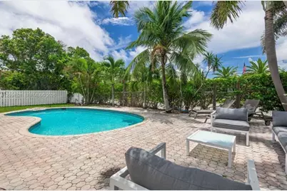 2784 NE 30th St, Lighthouse Point, FL 33064 - Photo 38
