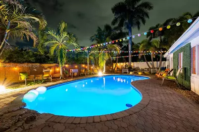 2784 NE 30th St, Lighthouse Point, FL 33064 - Photo 32