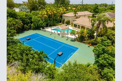 7855 SW 83rd Ct, Miami, FL 33143 - Photo 10
