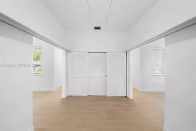 7855 SW 83rd Ct, Miami, FL 33143 - Photo 56