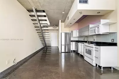 690 SW 1st Ct #1019, Miami, FL 33130 - Photo 6