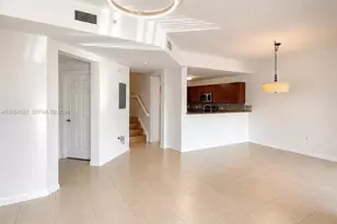 11002 NW 83rd St, Doral, FL 33178 - Photo 4