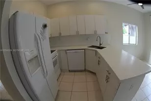 21511 SW 87th Ct, Cutler Bay, FL 33189 - Photo 16