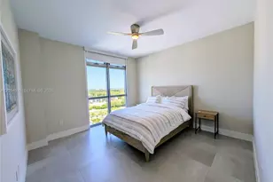17301 Biscayne Blvd, North Miami Beach, FL 33160 - Photo 10
