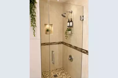 1176 NW 38th St #1, Miami, FL 33127 - Photo 6