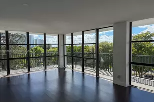 1000 Parkview Dr, Hallandale Beach, FL 33009 - Photo 1