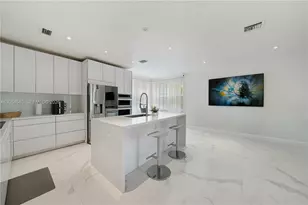 8770 SW 204th St, Cutler Bay, FL 33189 - Photo 6