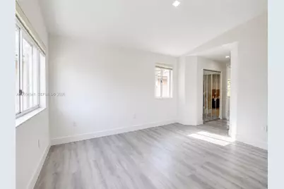 10956 NW 73rd St #10956, Doral, FL 33178 - Photo 22