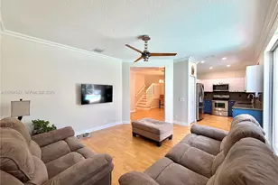 477 Fishtail Terrace, Weston, FL 33327 - Photo 10